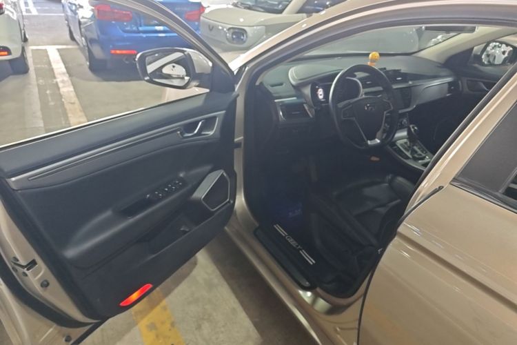 GEELY Emgrand GL 2019 #16 GEELY Emgrand GL 2019 صورة سيارة #16