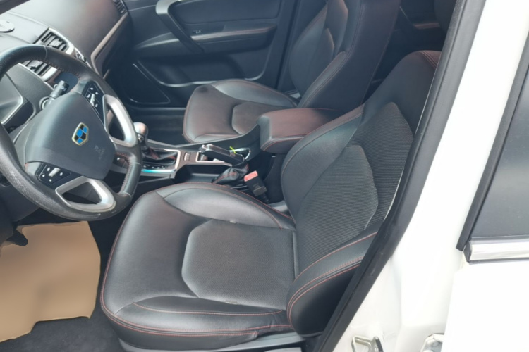 GEELY Emgrand 2015 #15 GEELY Emgrand 2015 car image #15
