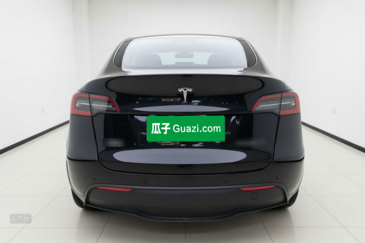 Tesla Model Y 2022 #6 Tesla Model Y 2022 car image #6