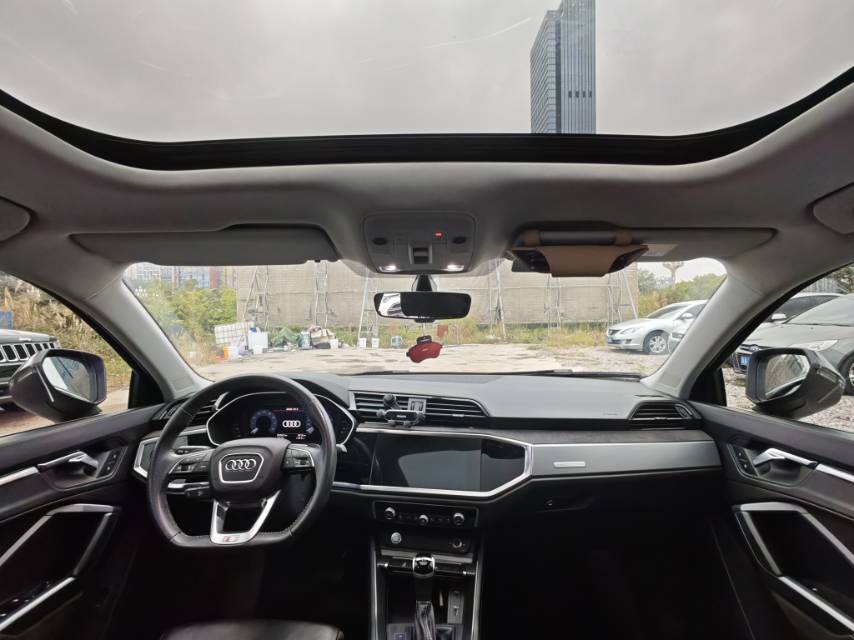 Audi Q3 Sportback 2020 #9 Audi Q3 Sportback 2020 car image #9
