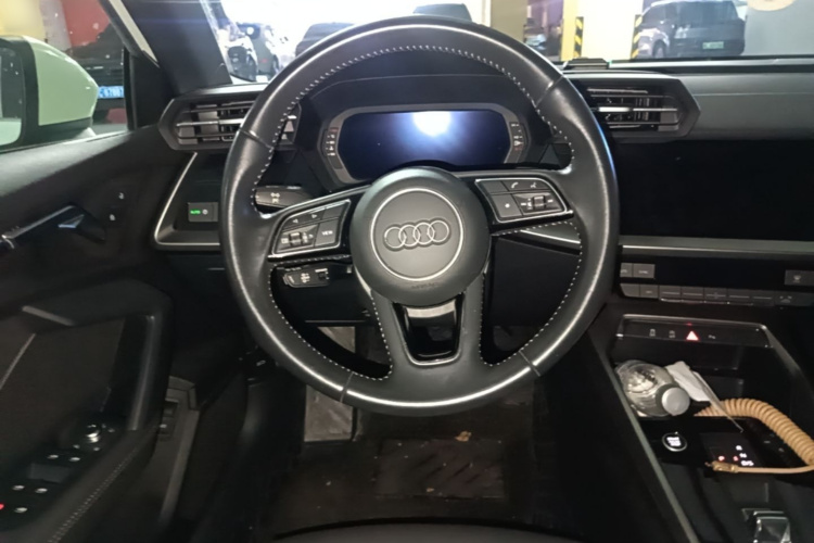 Audi A3 2022 immagine di auto #12
