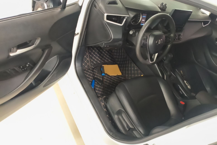 Toyota Corolla 2023 car image #16