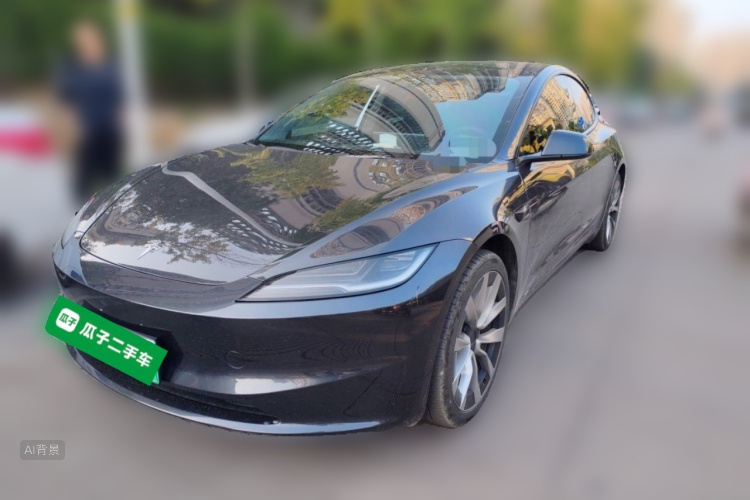 Tesla Model 3 2024 car image #2