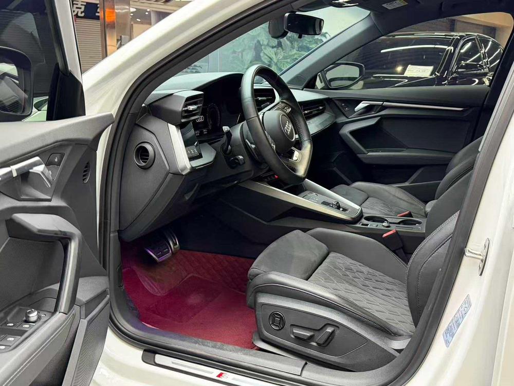 Audi A3 2024 car image #8