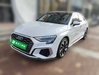 Audi A3 2022 صورة سيارة 