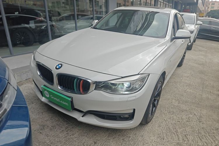 BMW 3 Series GT 2017 imagem de carro #2
