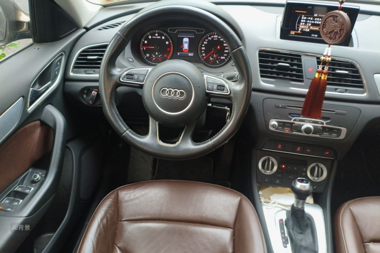 Audi Q3 2015 #12 Audi Q3 2015 car image #12