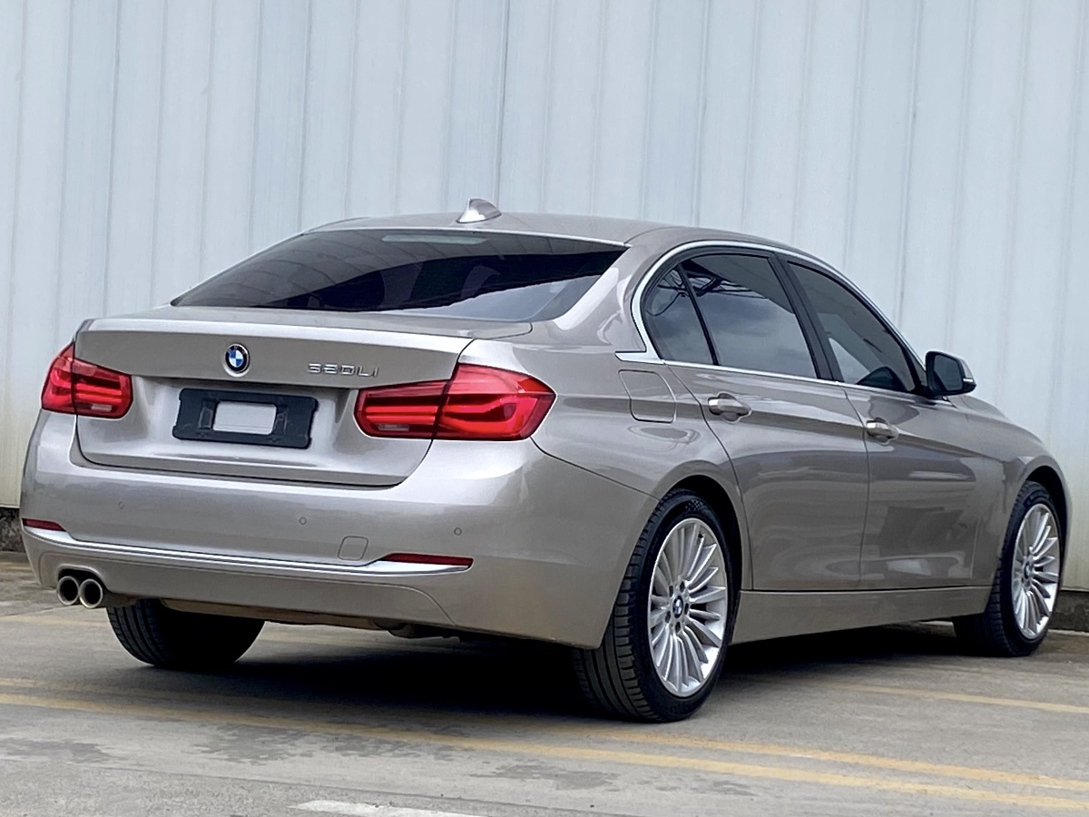 BMW 3 Series 2018 #6 BMW 3 Series 2018 car image #6