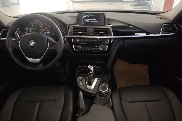 BMW 3 Series 2016 imagen de coche #11