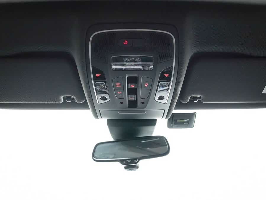 Audi RS 6 2019 car image #18