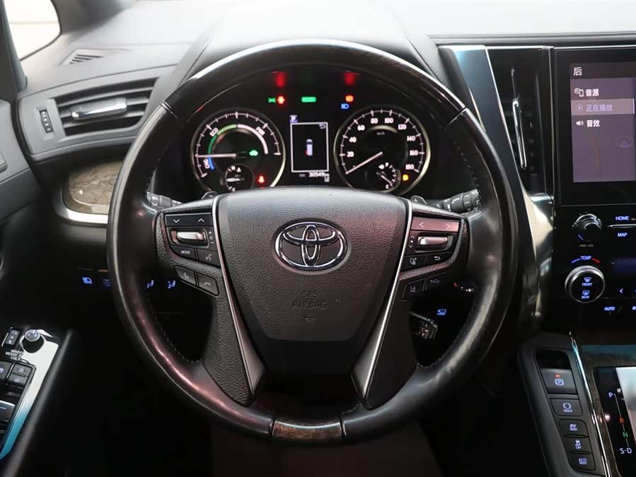 Toyota 2020 car image #18