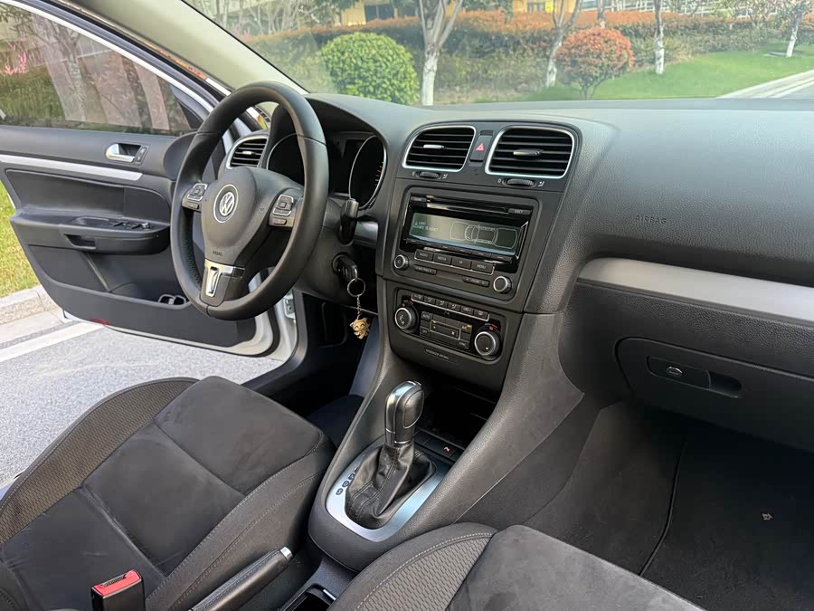 Volkswagen Golf (Imported) 2014 immagine di auto #18