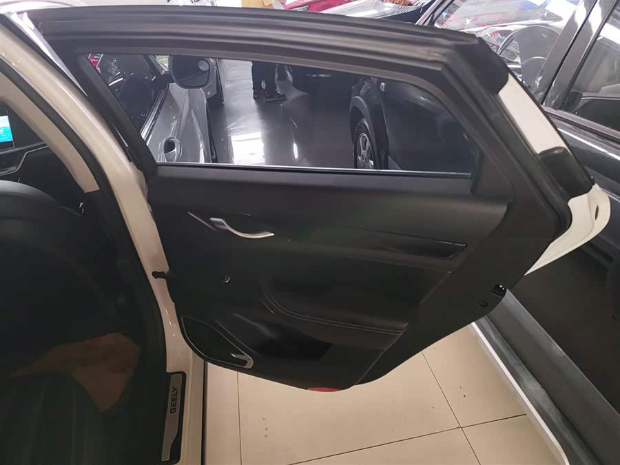 GEELY Ulion New Energy 2021 car image #18