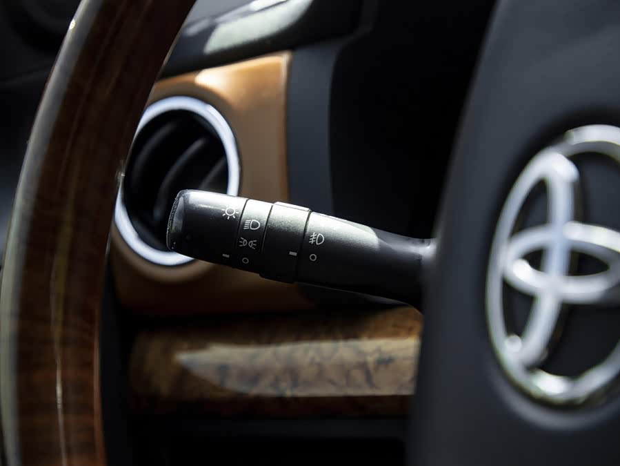 Toyota Tundra 2017 imagen de coche #18