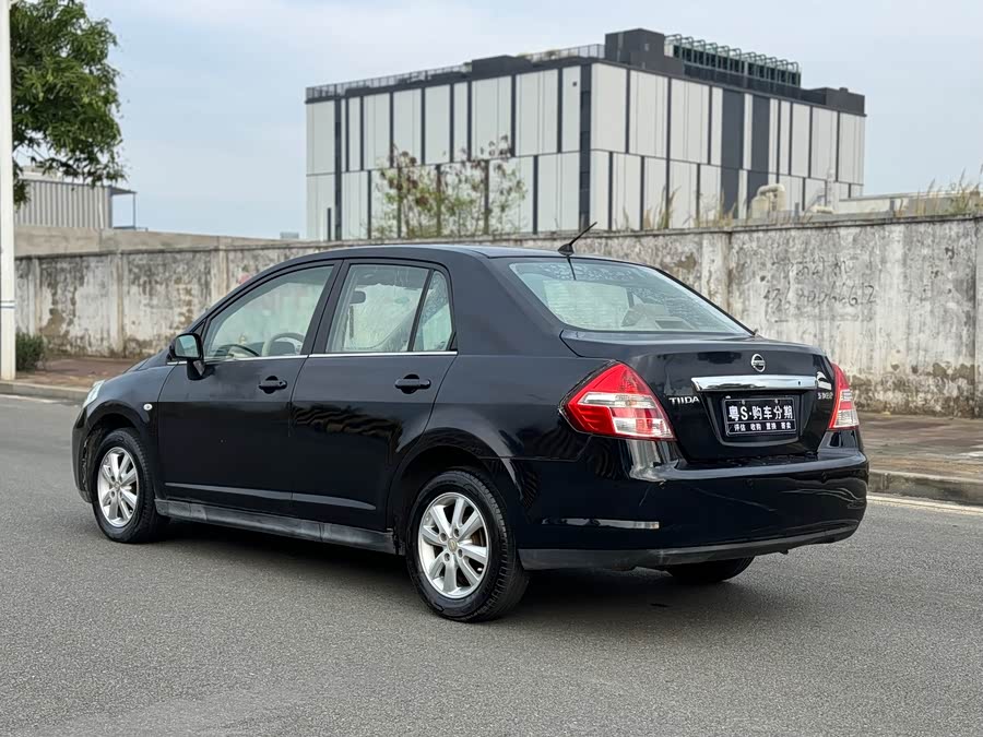 日产 颐达 2009 汽车图片 #18