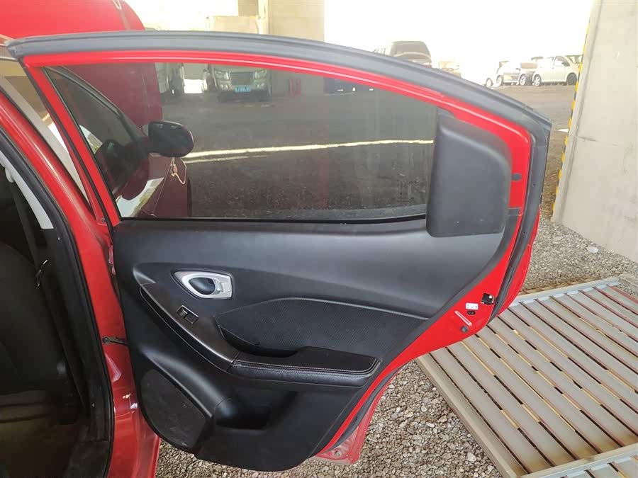 GAC Trumpchi GA3 2014 #18 GAC Trumpchi GA3 2014 car image #18