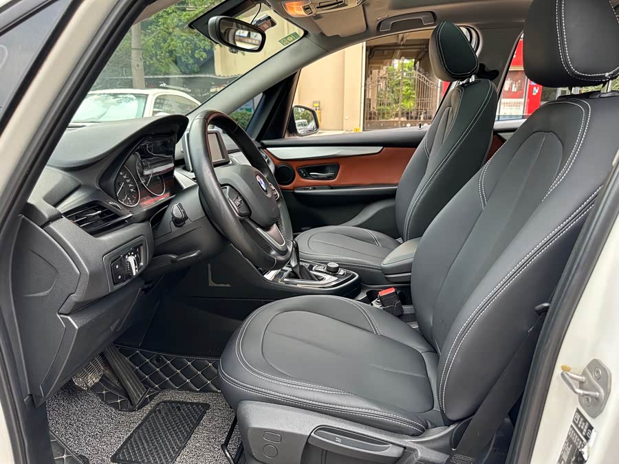 BMW 2 Series Tourer (Imported) 2015 #18 BMW 2 Series Tourer (Imported) 2015 car image #18