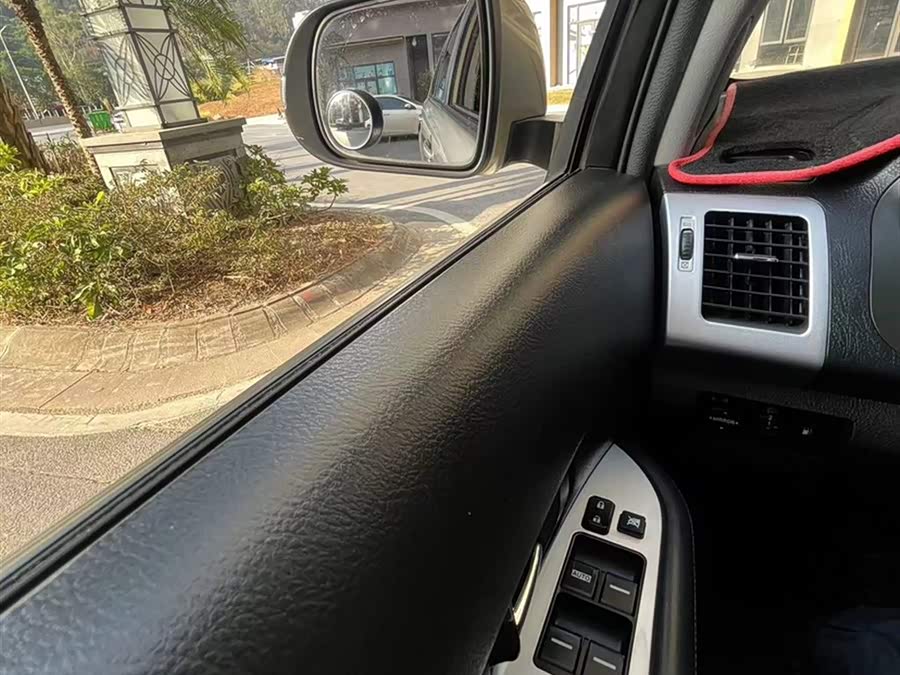 BYD S6 2015 #18 BYD S6 2015 car image #18