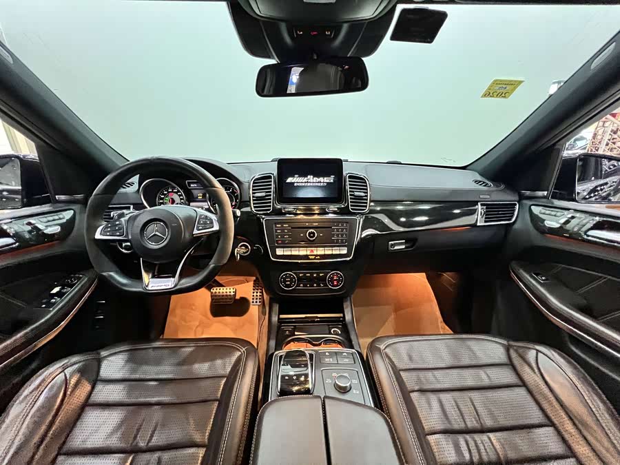 Mercedes-Benz GLS AMG 2016 صورة سيارة #18