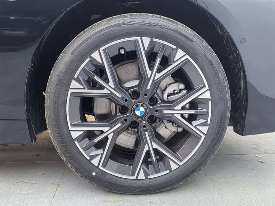 BMW 2 Series immagine di auto #18