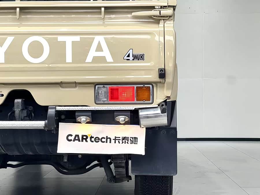Toyota 2020 car image #18