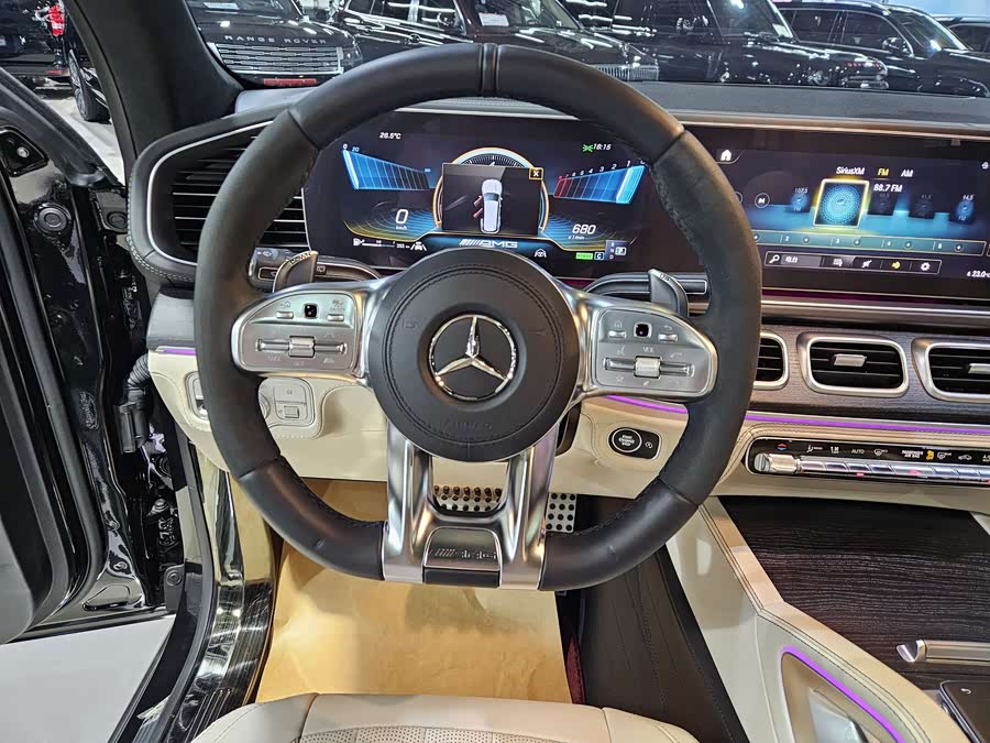 Mercedes-Benz GLS AMG 2023 car image #18