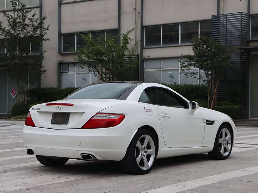 Mercedes-Benz SLK Class 2014 immagine di auto #18