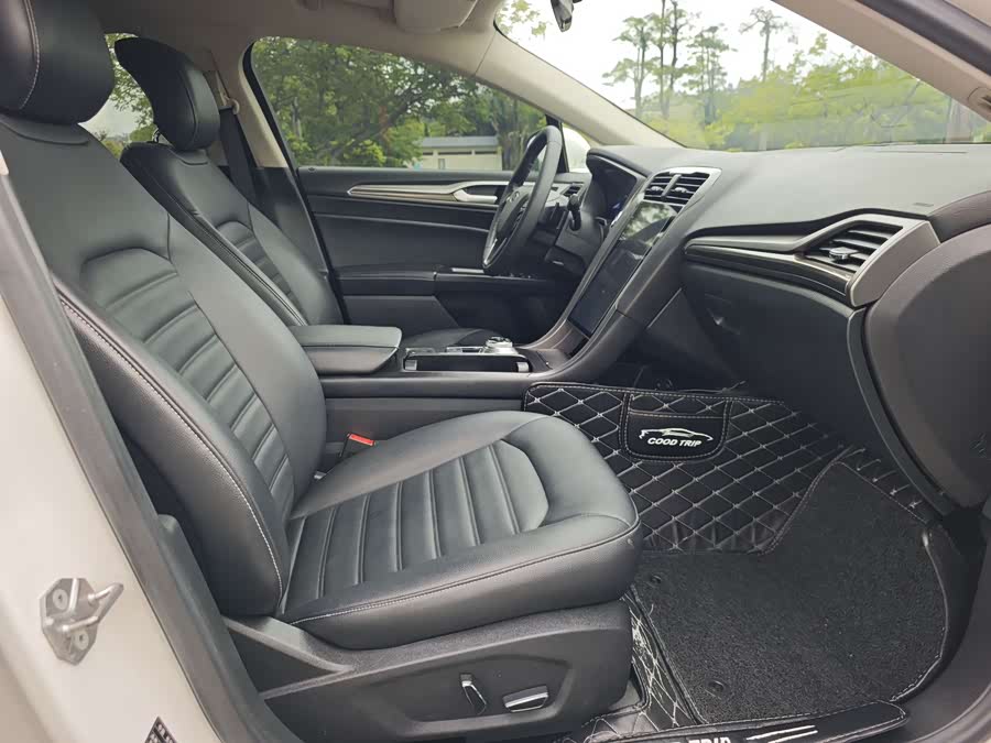 Ford Mondeo 2019 #18 Ford Mondeo 2019 car image #18