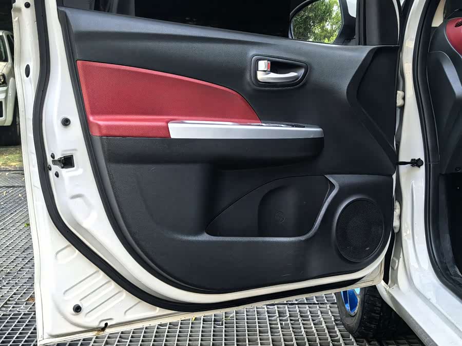 Changan BenBen EV 2019 car image #18