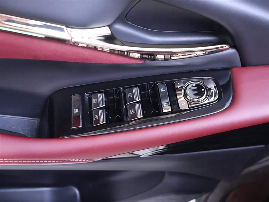 广汽传祺 传祺M8 2023 汽车图片 #18