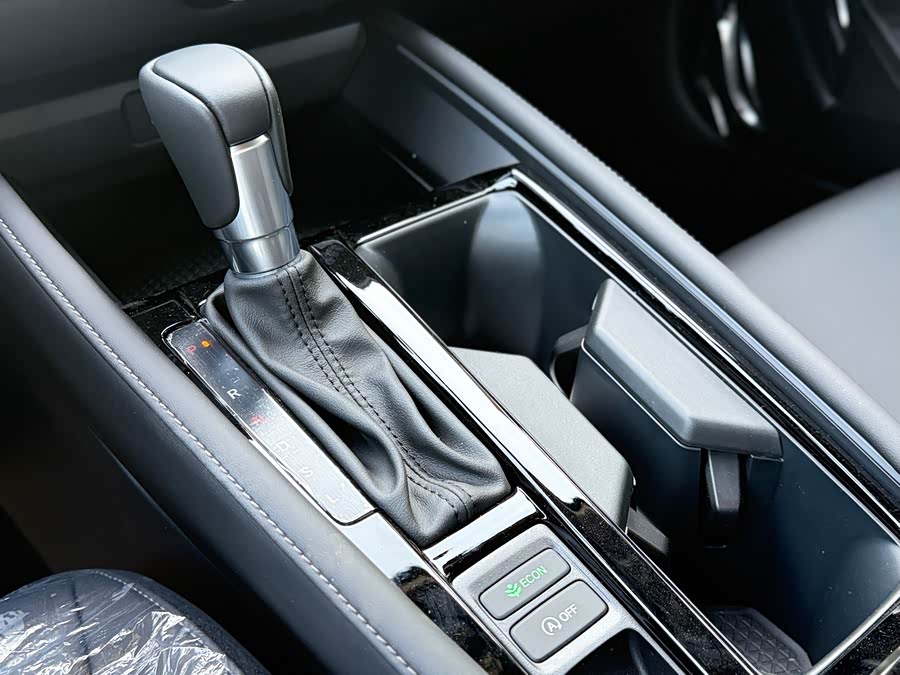 BYD F3R 2025 car image #18