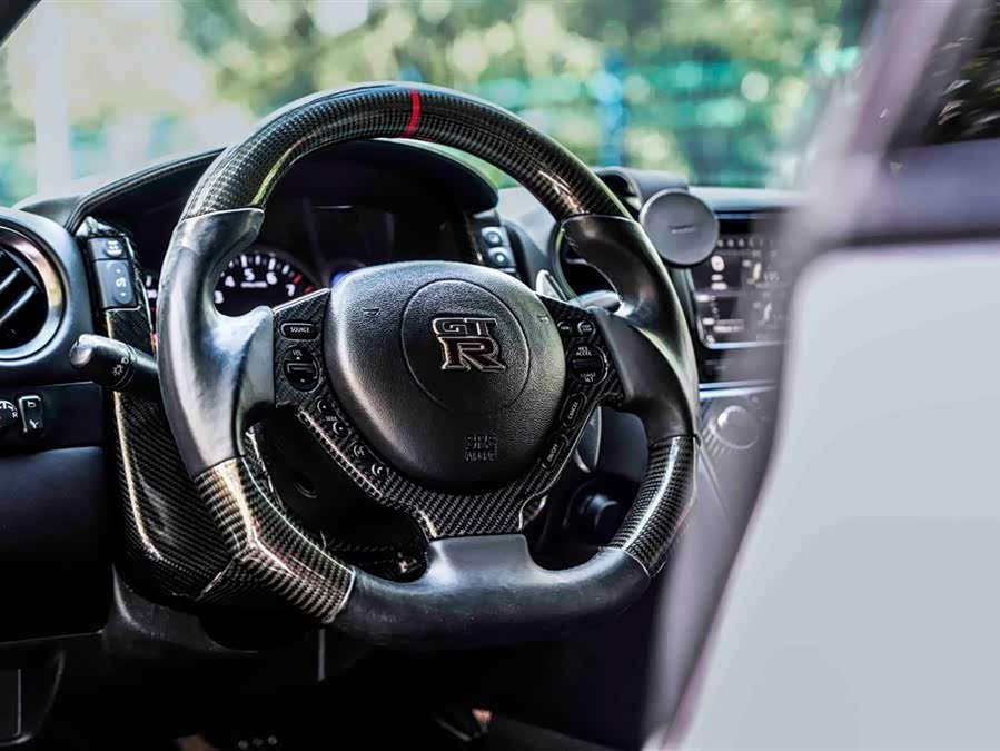 日产 日产GT-R 2012 汽车图片 #18