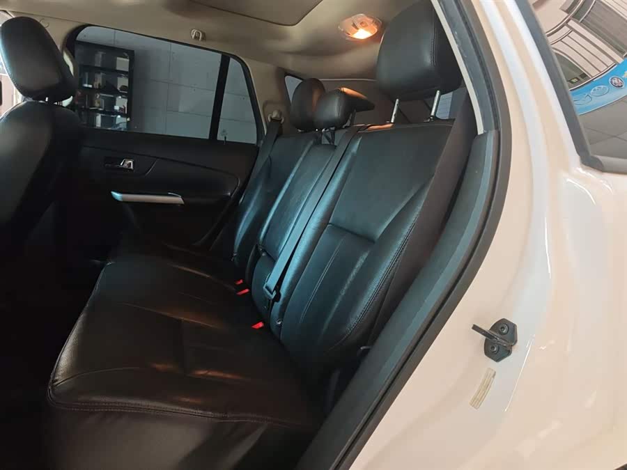 Ford Edge (Imported) 2014 immagine di auto #18