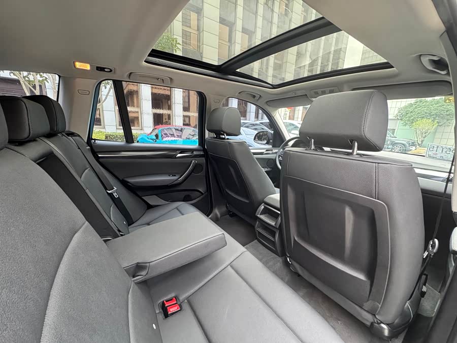 BMW X3 (Imported) 2016 صورة سيارة #18