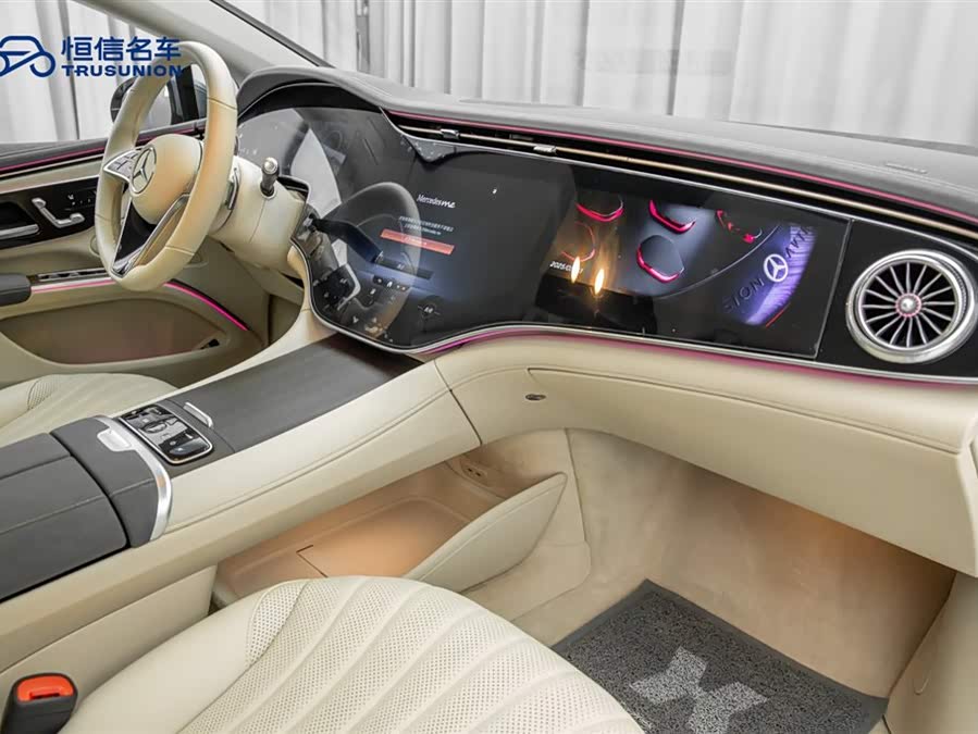 Mercedes-Benz EQS Class 2023 car image #18