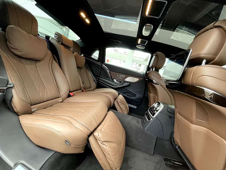 Mercedes-Benz Maybach S Class 2018 #18 Mercedes-Benz Maybach S Class 2018 image de voiture #18