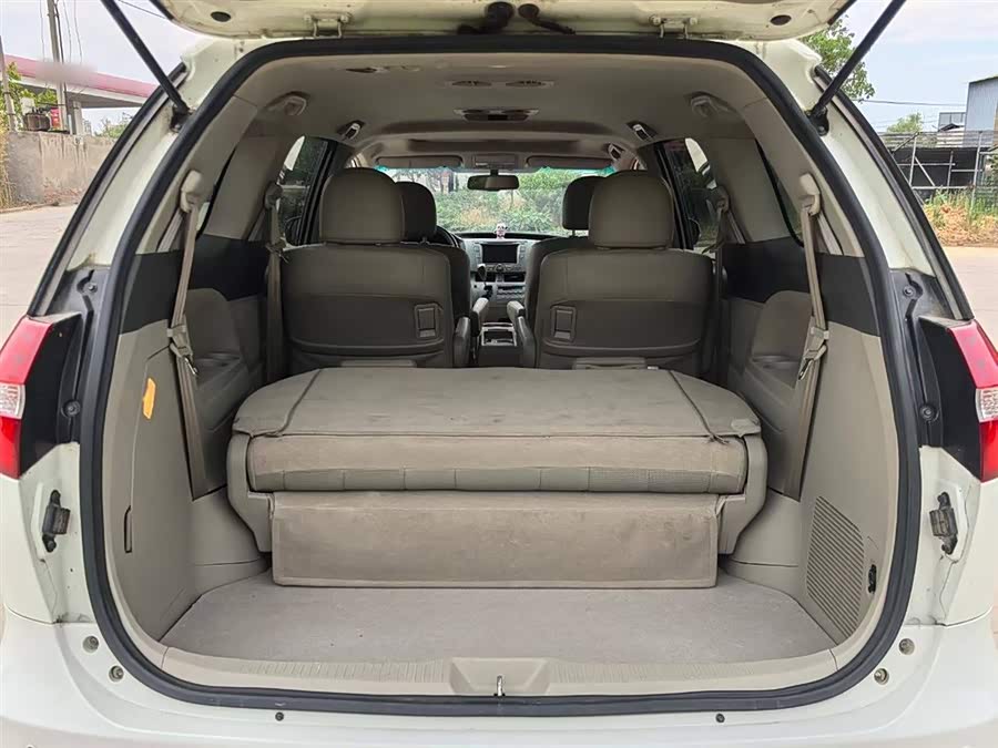 BYD M6 2016 car image #18