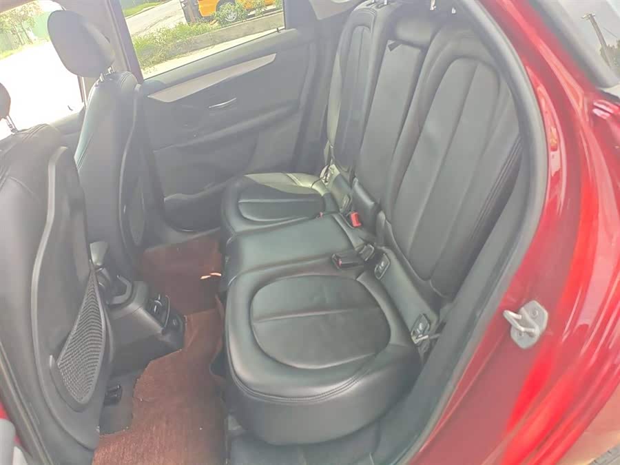 BMW 2 Series Tourer (Imported) 2015 #18 BMW 2 Series Tourer (Imported) 2015 car image #18