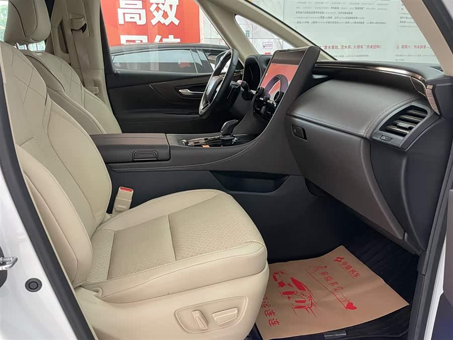 Toyota Vellfire 2024 #18 Toyota Vellfire 2024 immagine di auto #18