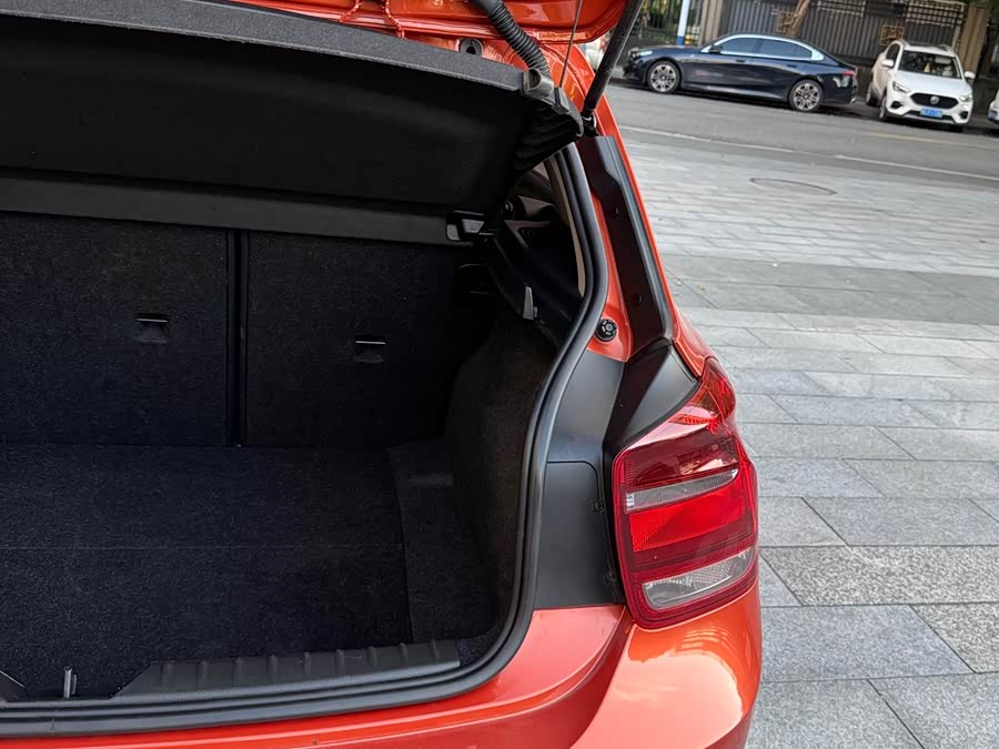 BMW 1 Series (Imported) 2015 car image #18