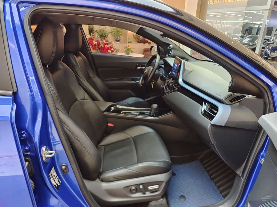 Toyota Izoa 2022 car image #18