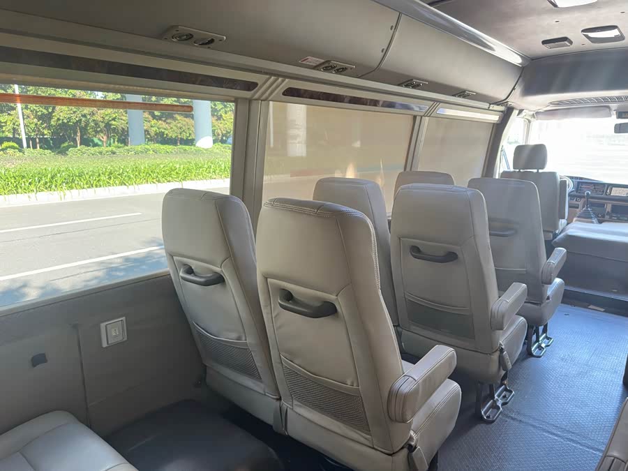 Toyota Coaster 2015 #18 Toyota Coaster 2015 imagen de coche #18