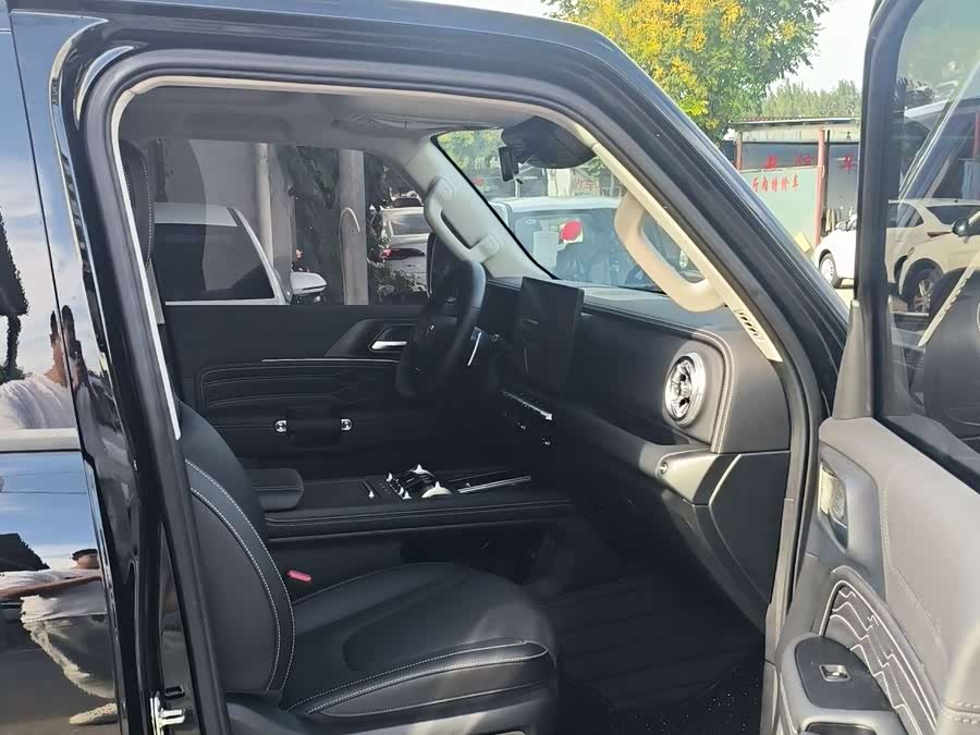 Tank 300 New Energy 2025 #18 Tank 300 New Energy 2025 immagine di auto #18