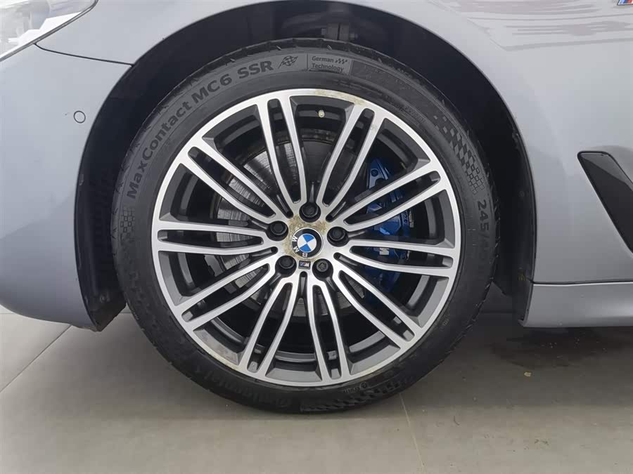 BMW 5 Series (Imported) 2018 #18 BMW 5 Series (Imported) 2018 car image #18