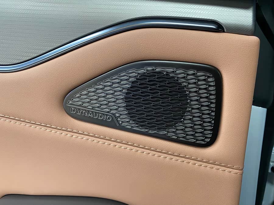 BYD SongL EV 2024 #18 BYD SongL EV 2024 car image #18