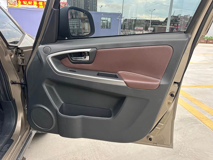 铃木 天语 SX4 2013 汽车图片 #18