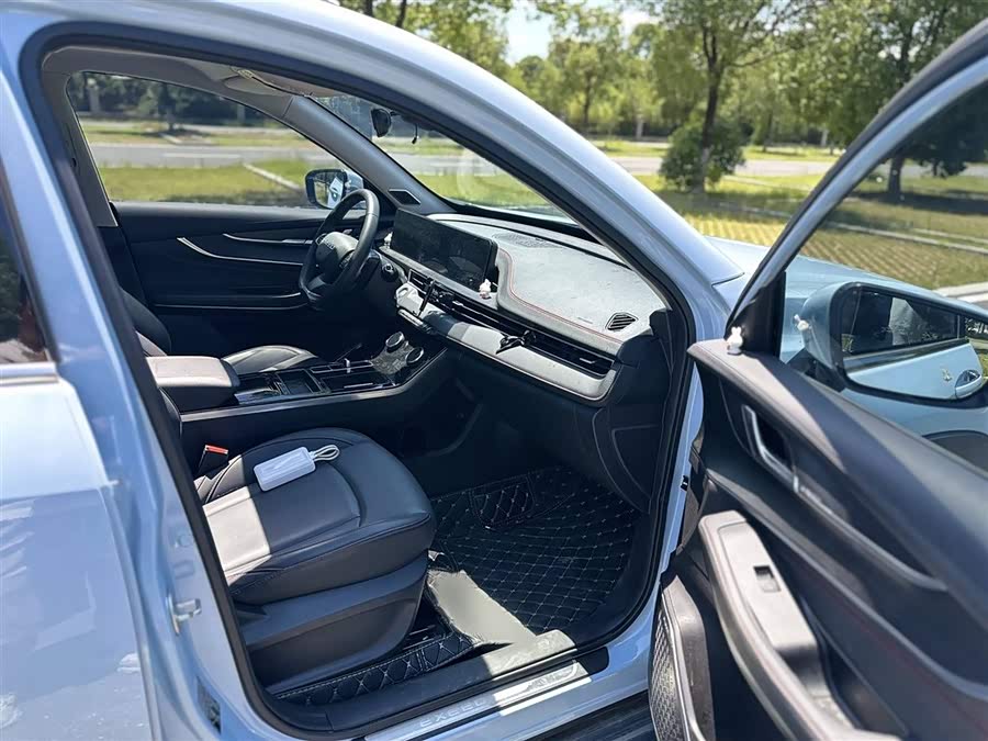 Exceed Chasing Wind C-DM 2022 صورة سيارة #18