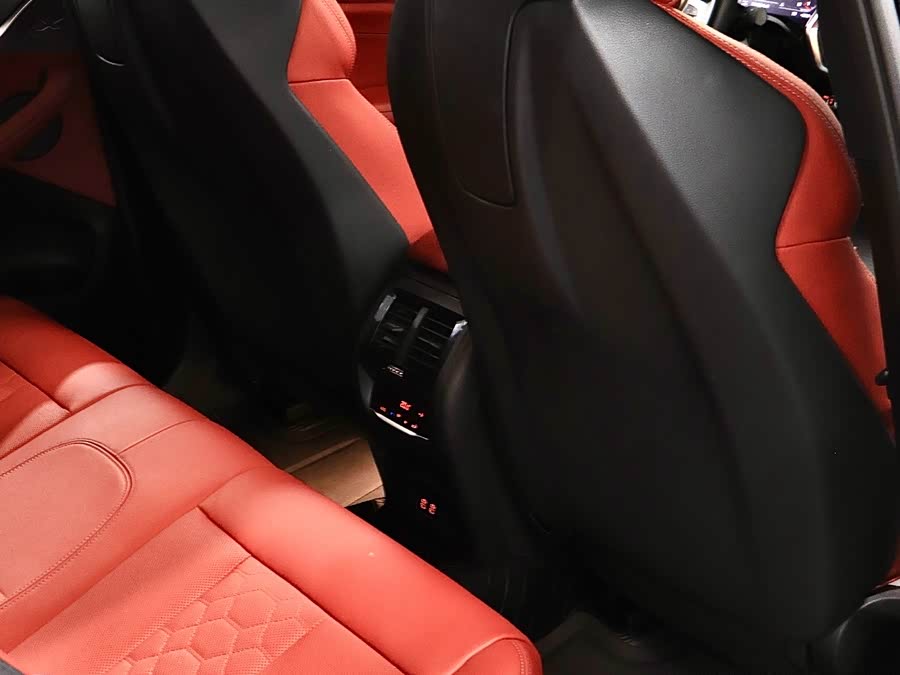 BMW X4 M 2023 #18 BMW X4 M 2023 car image #18