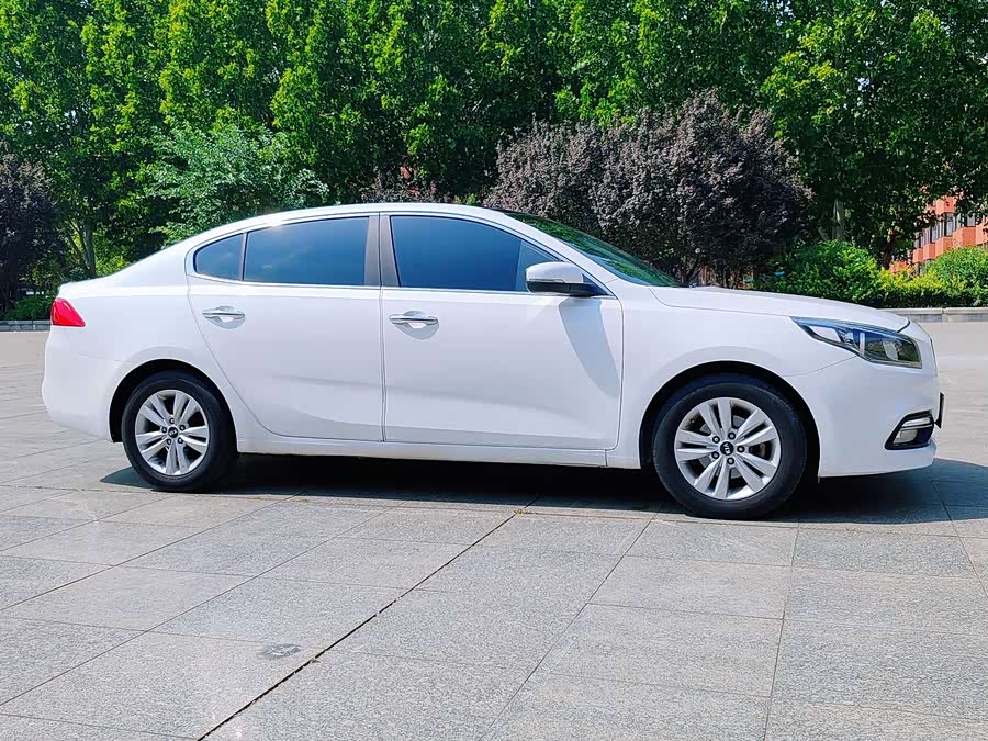 起亚 起亚K4 2014 汽车图片 #18