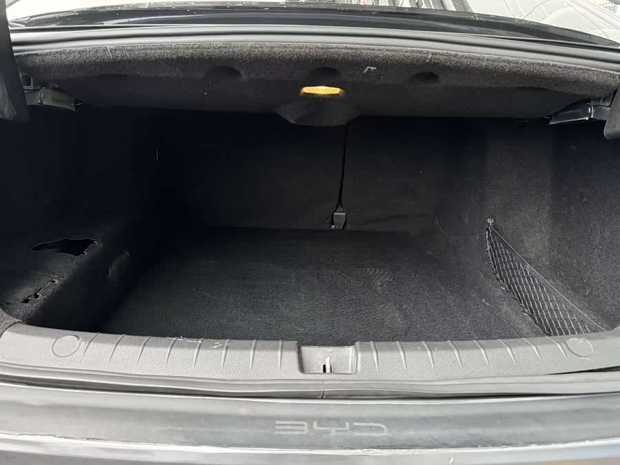 BYD Qin Pro New Energy 2020 #18 BYD Qin Pro New Energy 2020 car image #18